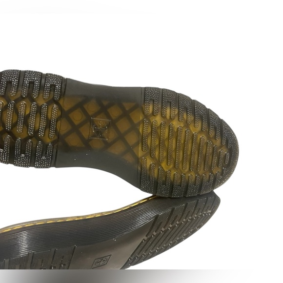 💚💚🌼NWOT DR.MARTENS WOMENS ZAVALA FLAT COMBAT CASUAL FALL WINTER BOOT - Picture 11 of 11